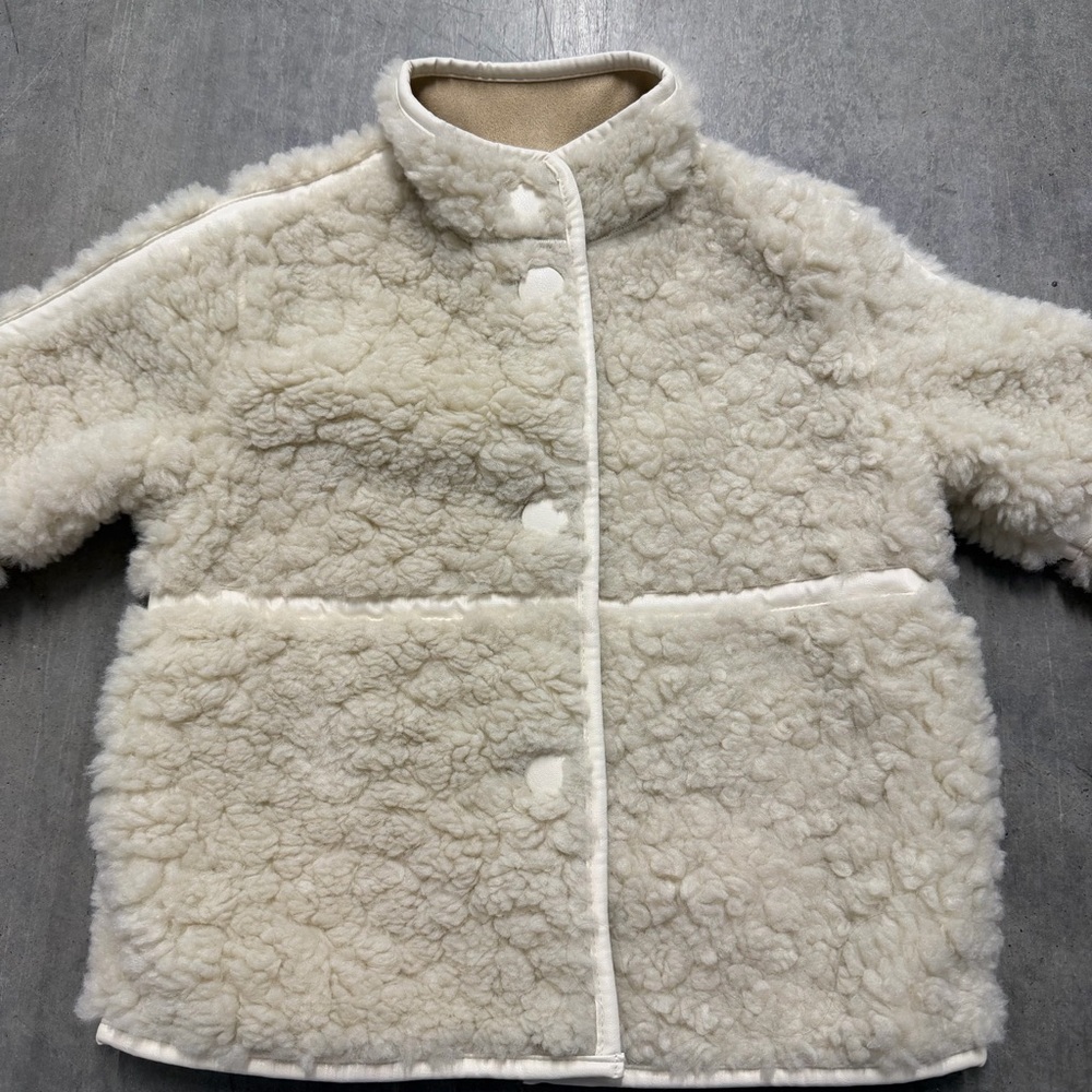 H&M fluffy jacket - Picture 4 of 8
